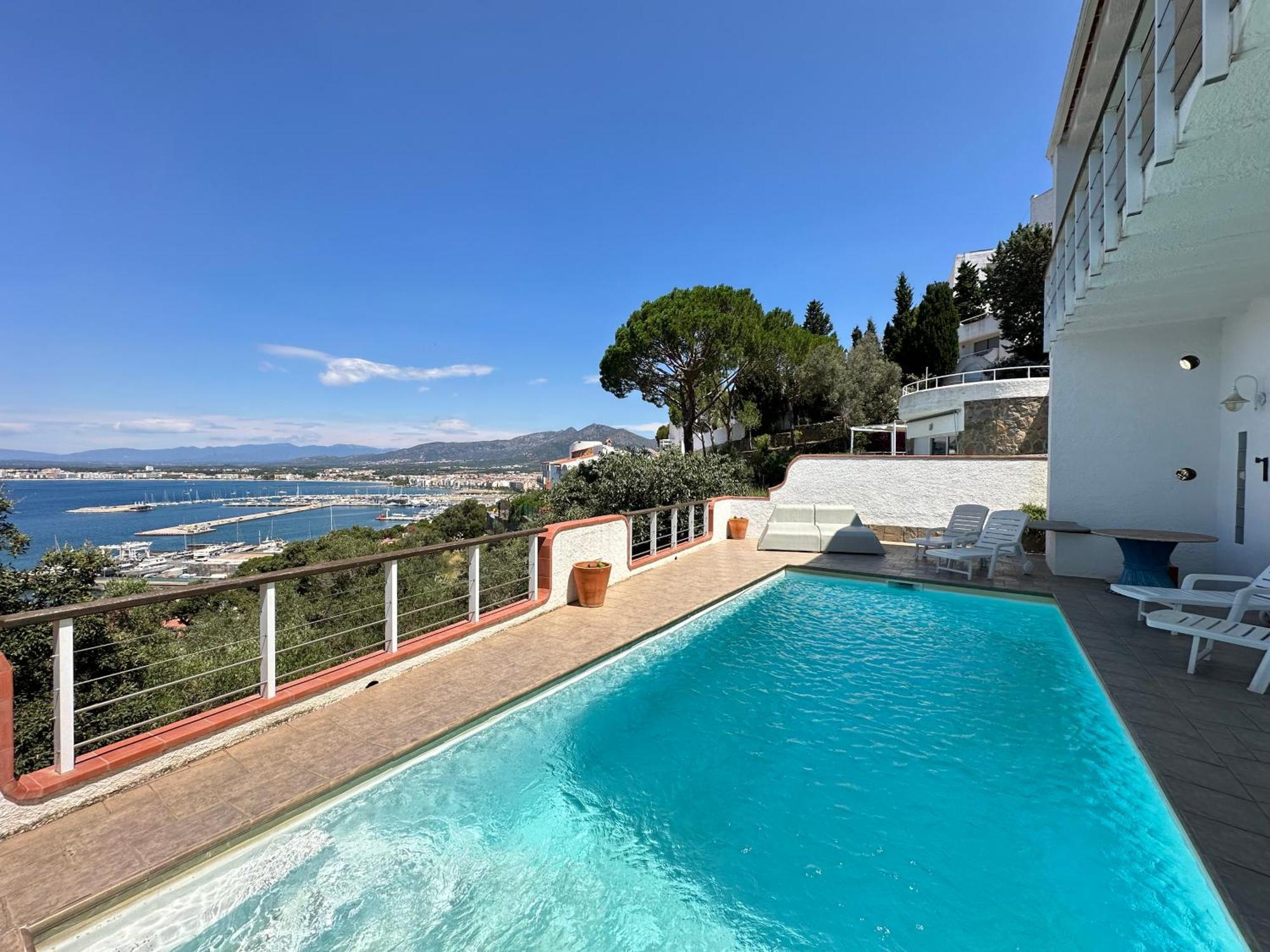 Agi Villa Poncella Roses Exterior foto