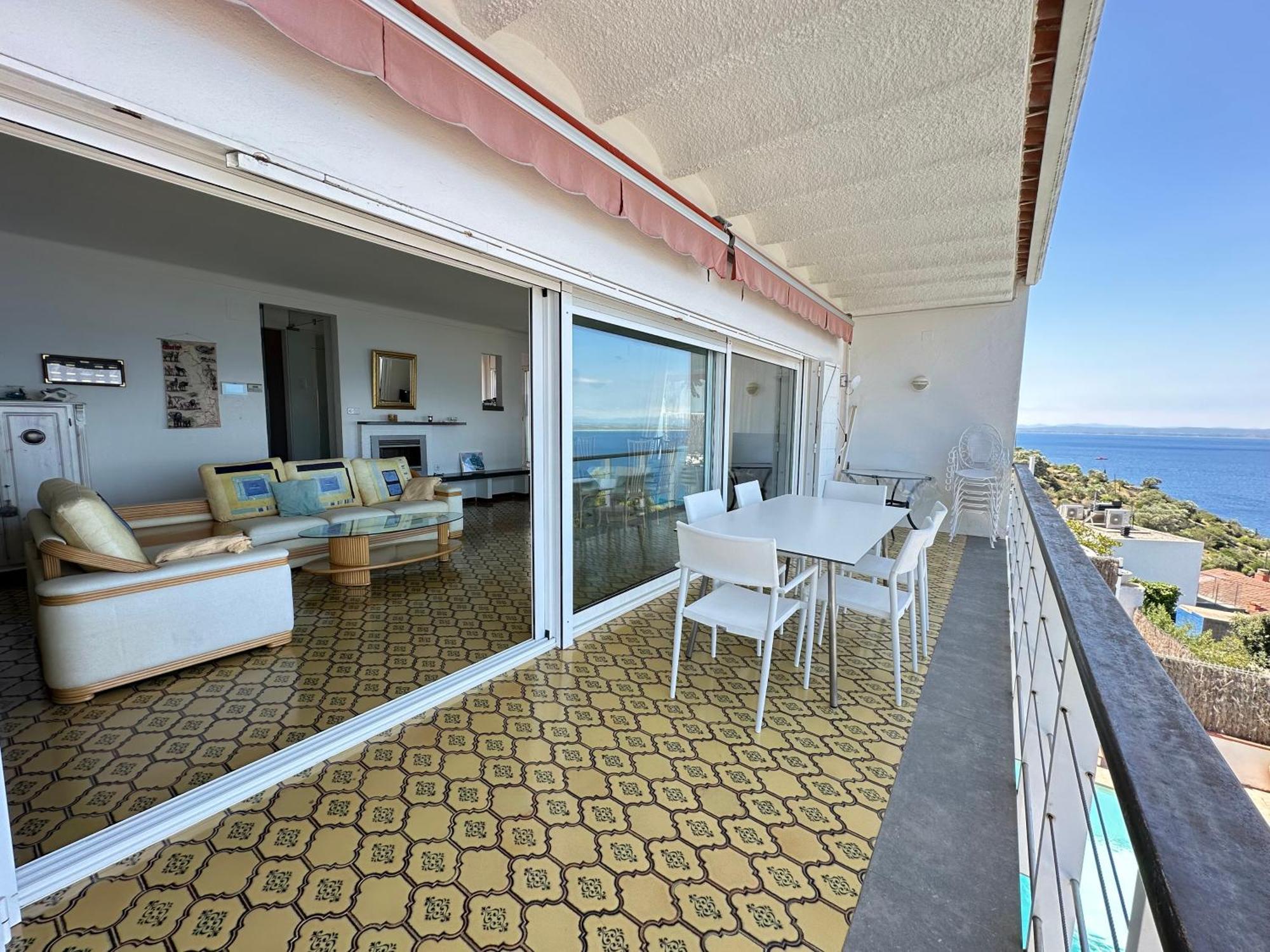 Agi Villa Poncella Roses Exterior foto